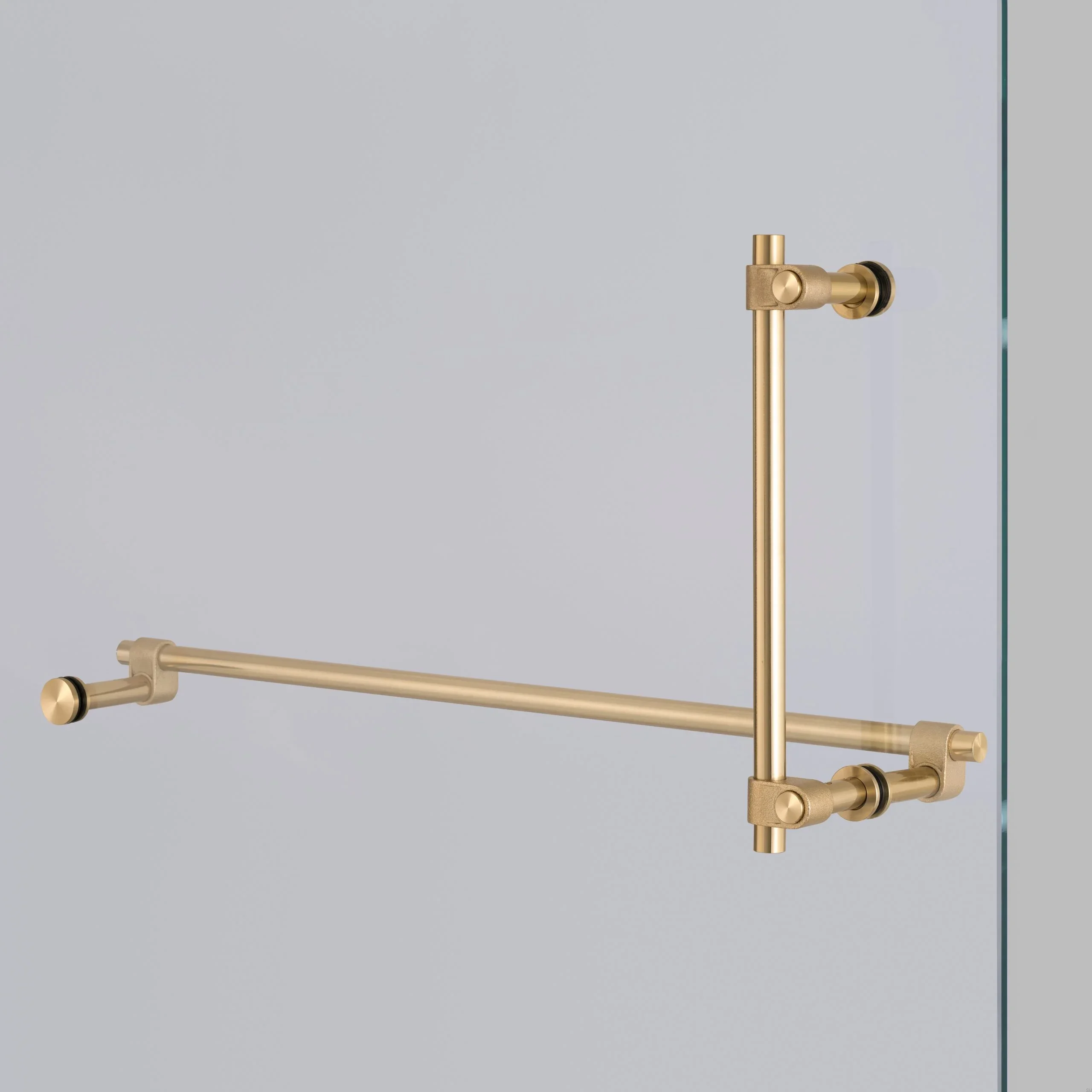 dwustronny-wieszak-na-r-czniki-z-uchwytem-pull-bar-cast-mosi-ny