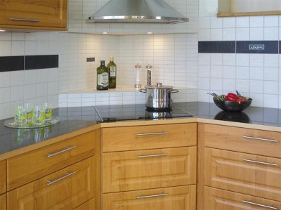 Uchwyt meblowy podłużny 3400 776 Nikiel szczotkowany