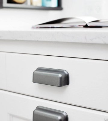 Uchwyt meblowy muszlowy Port 96 Metalowy Antyczny Szary