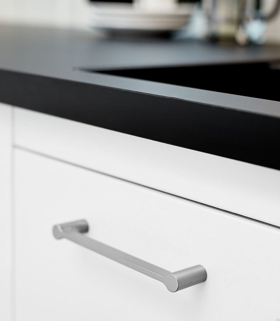 543060160-66--Uchwyt-meblowy-podłużny-Scope-160-Metalowy-Srebrny-Furnipart-Skandynawskie-Uchwyty_1