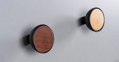 Wieszak ścienny Bol Czarny z drewnem sapeli Eco