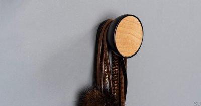 Wieszak ścienny Bol Czarny z drewnem bukowym Eco