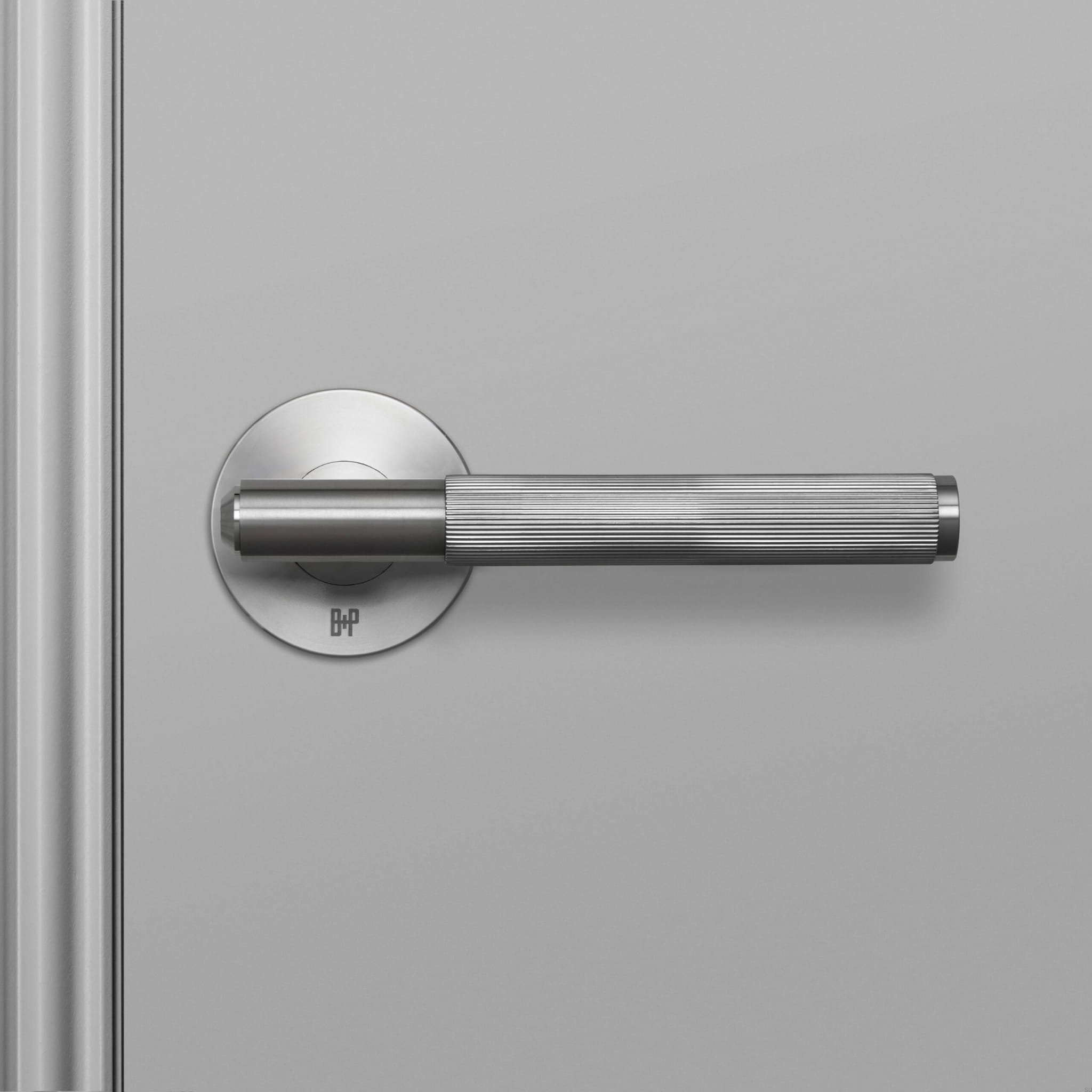 ROW_Door-handle_Linear_Steel_A2_Web_Square-scaled.jpg