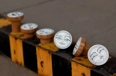 Gałka meblowa Faces Drewniana Dębowa Emaliowana - Olej Bezbarwny Półmat