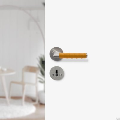 Klamka do drzwi Kastrup 04 Srebrna ze skórzanym Standard Skandynawski