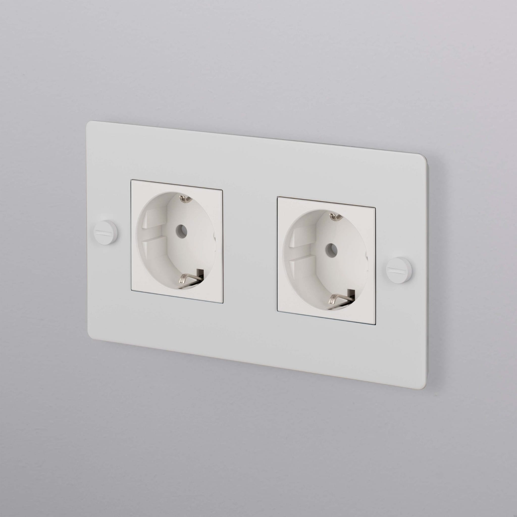 EU_Electrcity_2G_Socket_Schuko_white_main_Webjpg-scaled.jpg