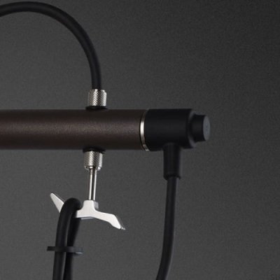 Lampa ścienna Hooked Cross L Stalowa Grafitowy ze Srebrnym