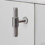 Zdjęcie mebla ze stalowym uchwytem T-bar