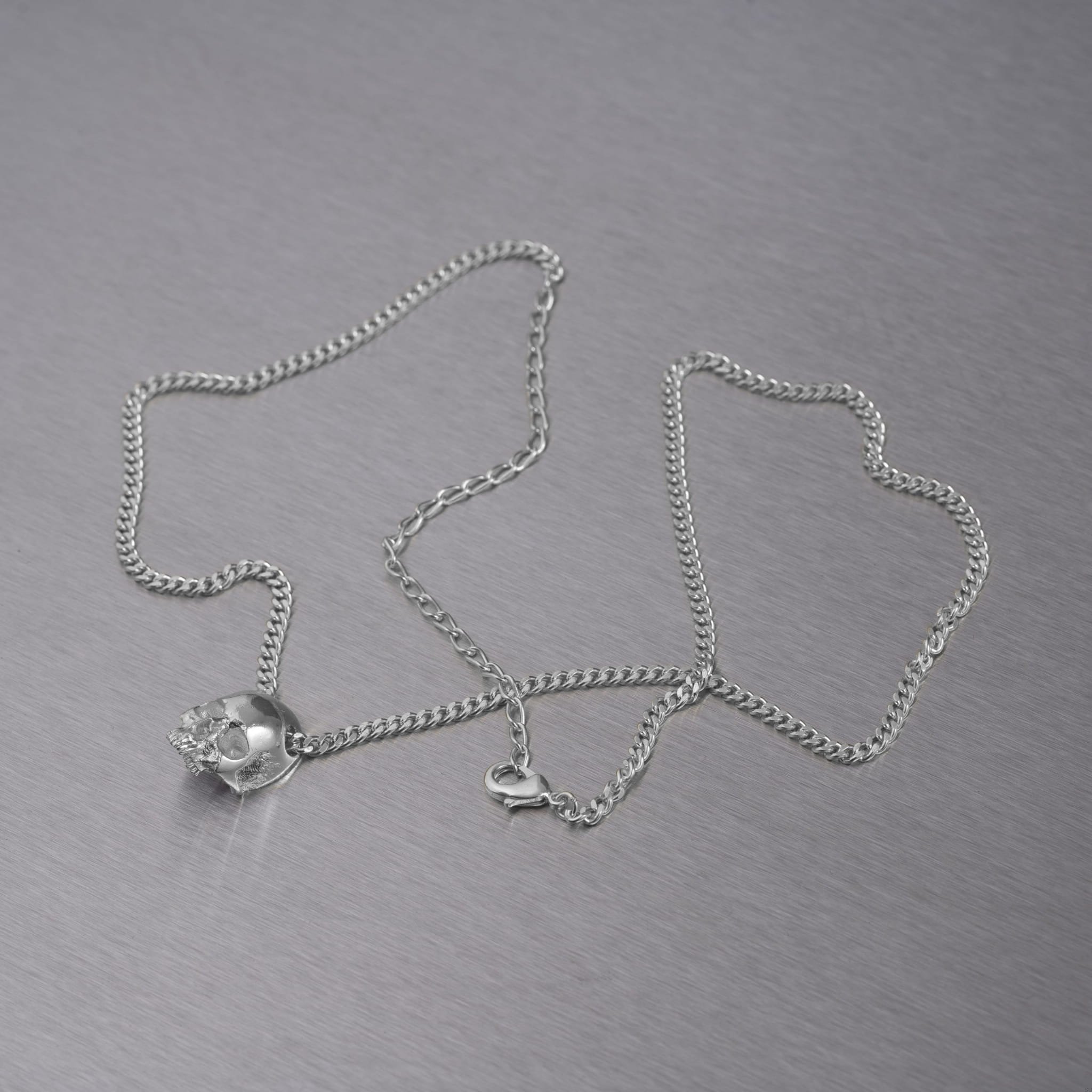 TB_Necklace_Silver_Main_web-scaled.jpg