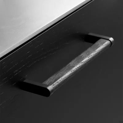 Uchwyt meblowy podłużny Crossing 320 Drewniany Czarny