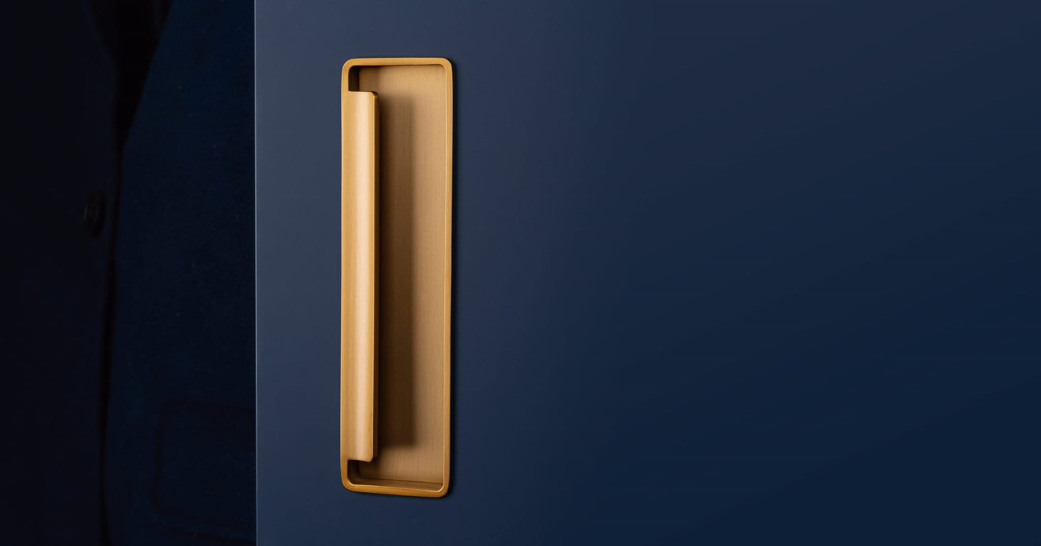 1-0542-FOLD-brushed-dark-brass-recessed.jpg
