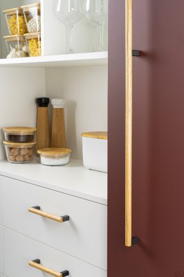 Uchwyt meblowy podłużny Eto 320 Drewniany Dębowy z Szarym Aluminium