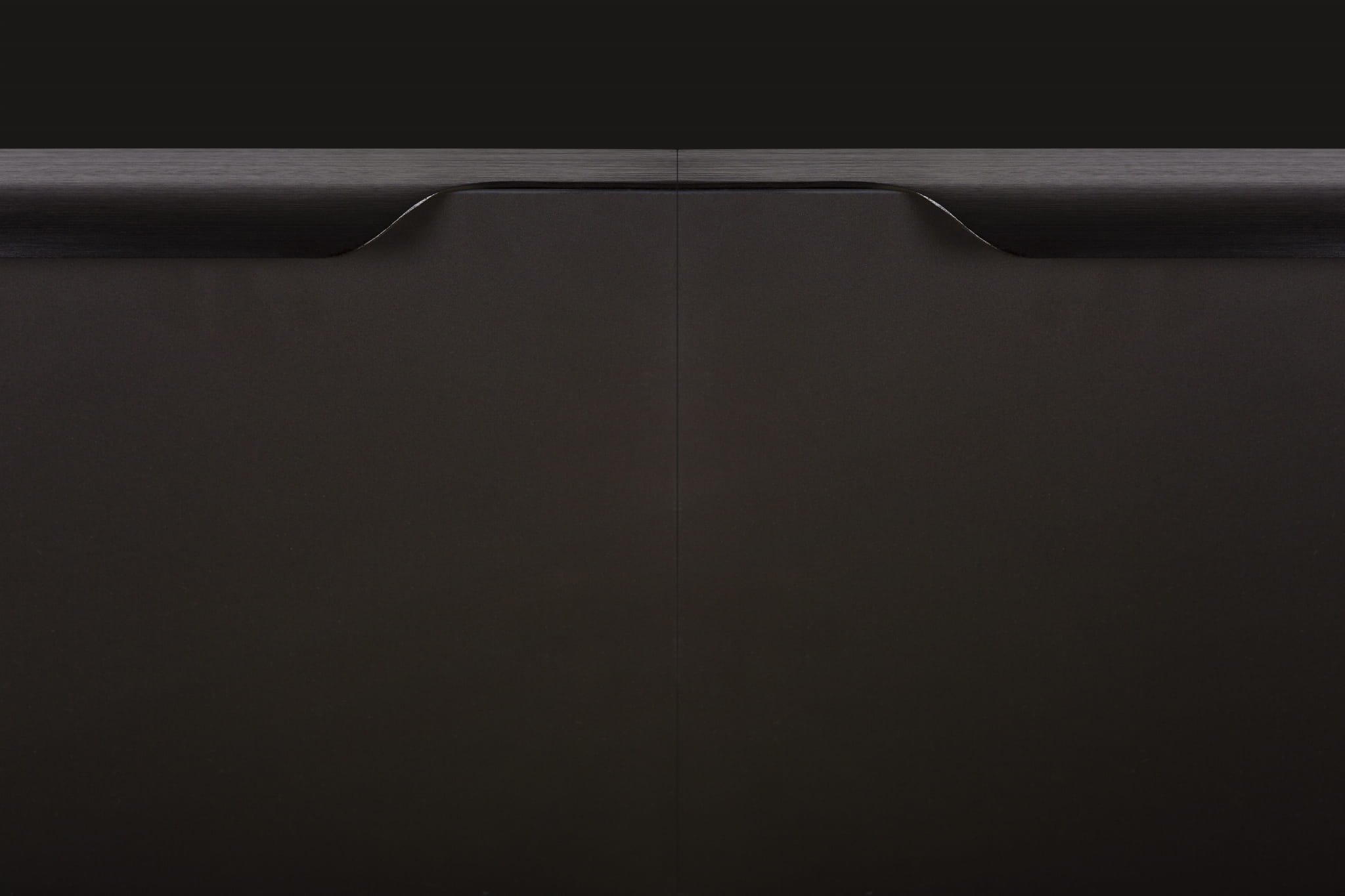 0437-38_black (1).jpg