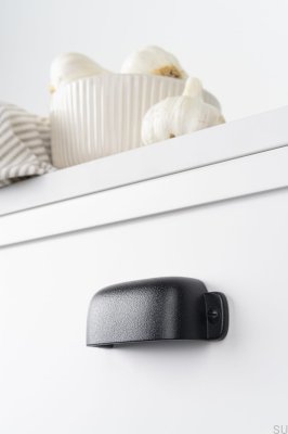 Uchwyt meblowy muszlowy Firm 64 Metalowy Czarny