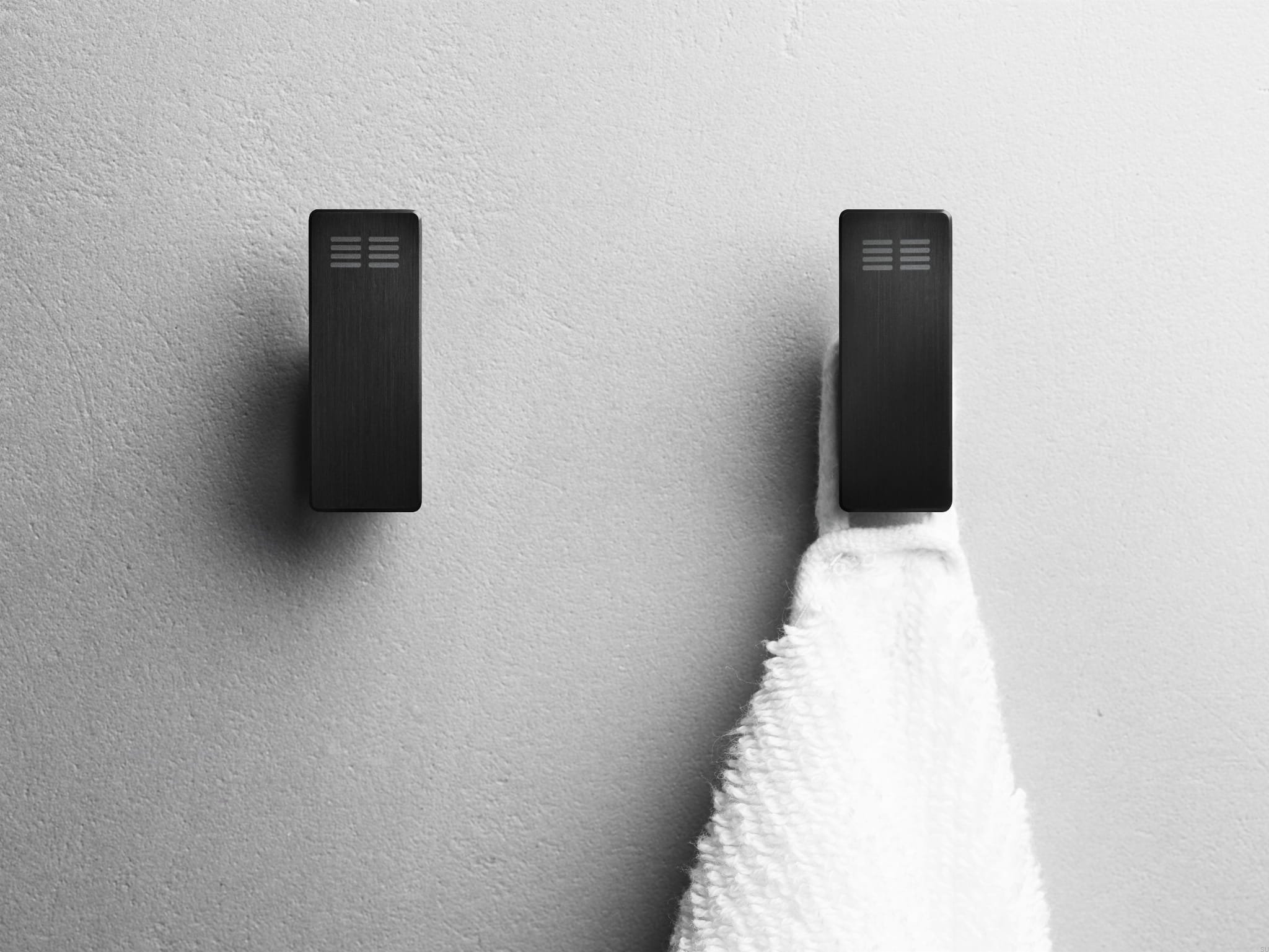 7074--Wieszaki-ścienne-Czarna-Powłoka-PVD-Unidrain-Skandynawskie-Uchwyty_2