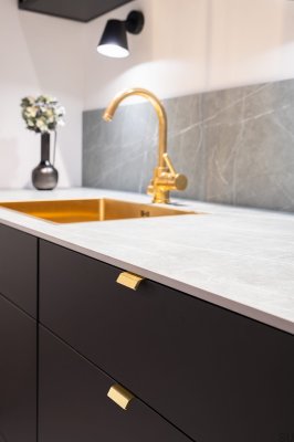 Uchwyt meblowy krawędziowy Side 40 Aluminiowy Złoty Szczotkowany