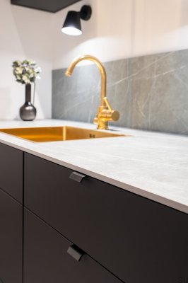 Uchwyt meblowy krawędziowy  Side 40 Aluminiowy Czarny Mat