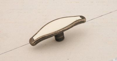 Gałka meblowa 1889 Antyczna Srebrna z Białym