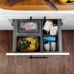 210004867E--System-pojemników-do-segregacji-odpadów-Cube-Basic-800-Eco-Ciemnoszary-Beslag-Design-Skandynawskie-Uchwyty_3