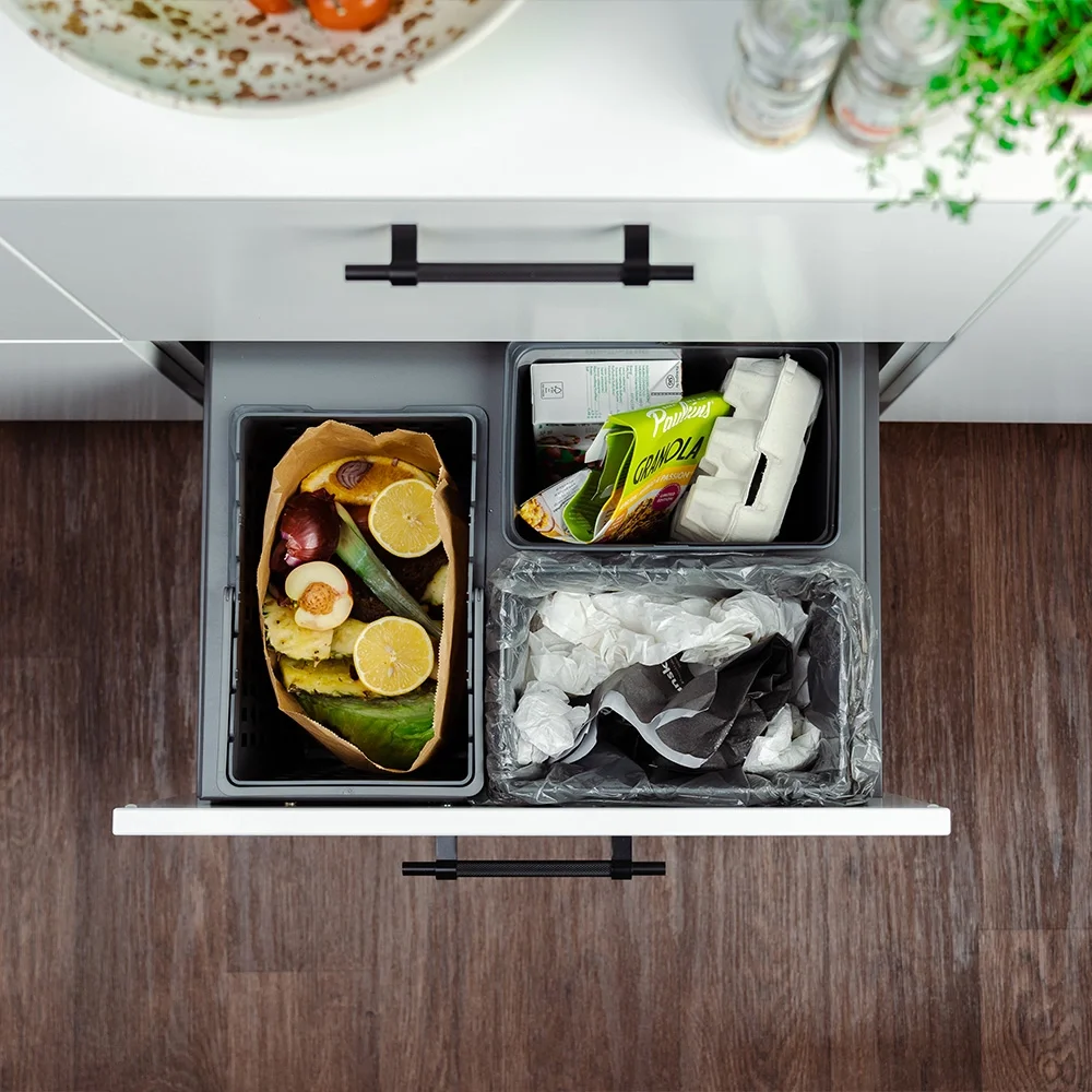 210004686--System-pojemników-do-segregacji-odpadów-Cube-Compact-600-Eco-Ciemnoszary-Beslag-Design-Skandynawskie-Uchwyty_3