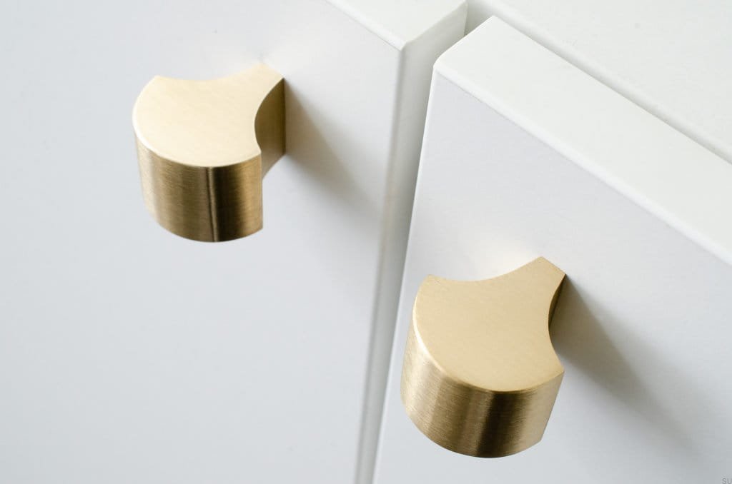 KN32MB--Gałka-meblowa-Feather-28-Mosiężna-Szczotkowana-Nielakierowana-BB-Sweden-Skandynawskie-Uchwyty_4