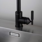 BP_Tap_Cross_Detail_Black_Web_Square (1).jpg