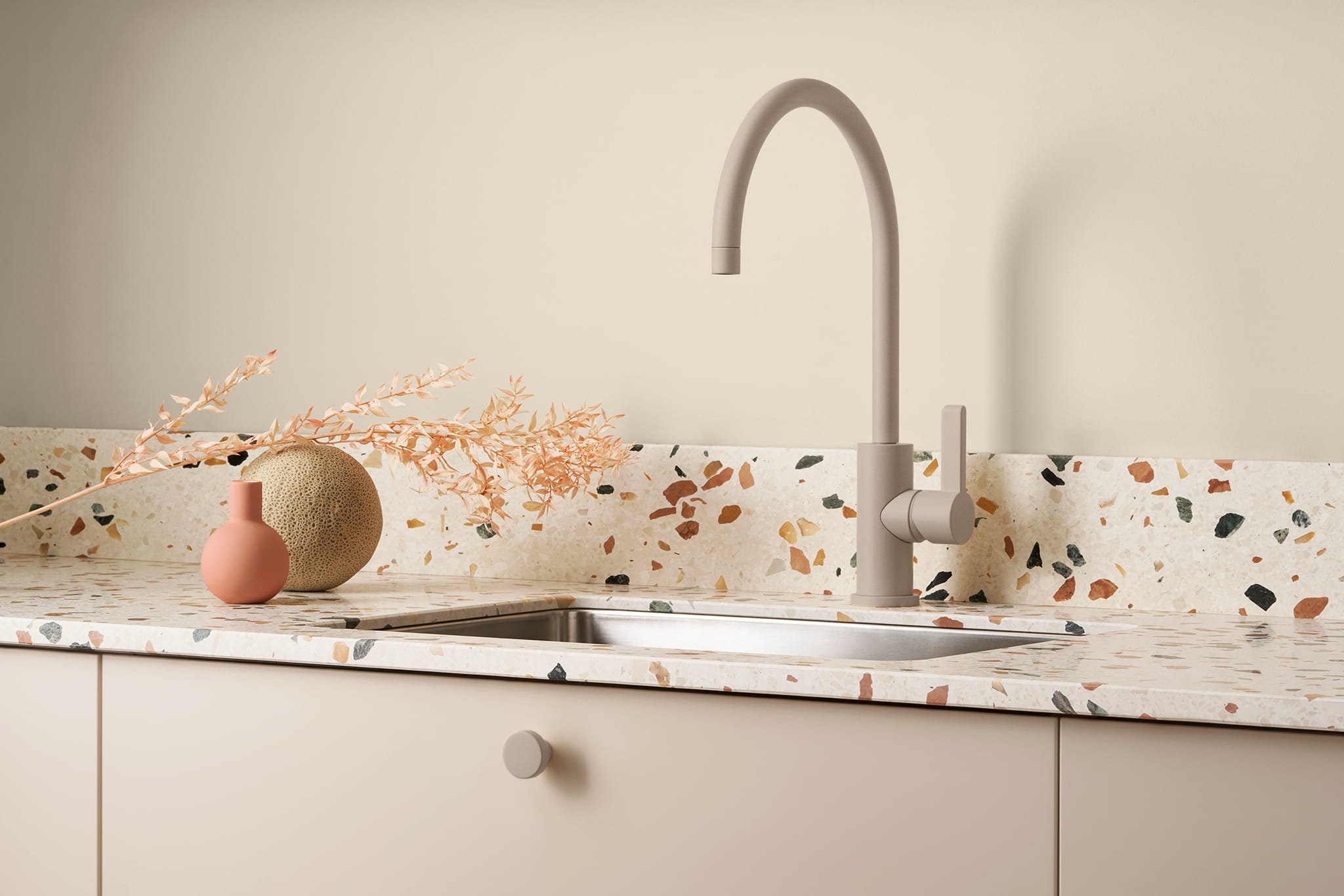 Toniton_Creme Kitchen_Greige Metal_1.jpg