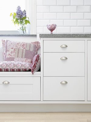 Uchwyt meblowy muszlowy 2532 64 Postarzany Srebrny