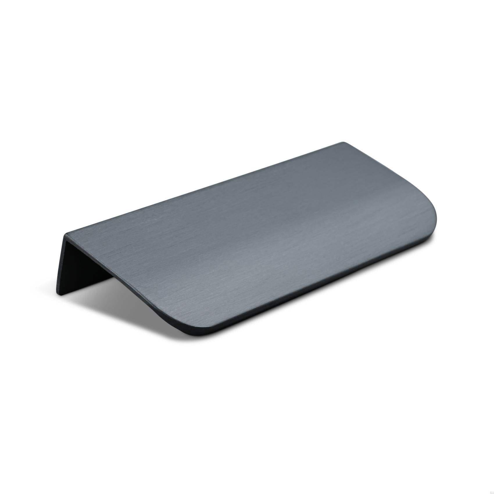 11872545SP--Uchwyt-meblowy-krawędziowy-Poppi-96-Metalowy-Czarny-Mat-Theofils-Skandynawskie-Uchwyty_2