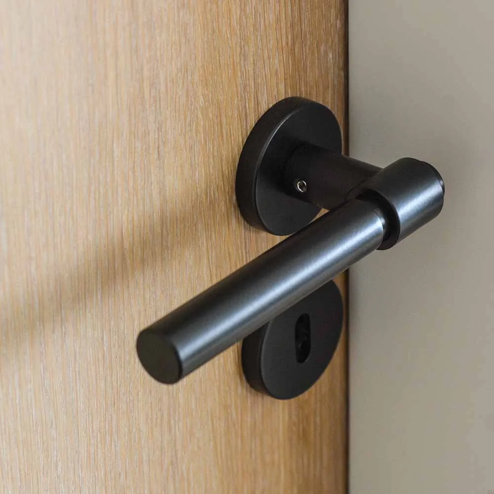 752015-41E Klamka do drzwi Helix 200 Plain Metalowa Czarna
