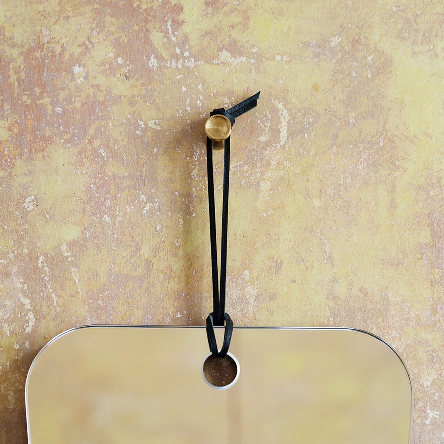 W.1.1-Wieszak-Ścienny-Ina-S-W-Mosiężny-Szczotkowany-Nielakierowany-Open&amp;Hide-Skandynawskie-Uchwyty_6