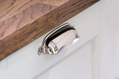 Uchwyt meblowy muszlowy Newport 96 Srebrny Nikiel polerowany