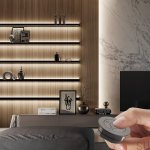 972729  Pilot zdalnego sterowania ściemniacz Giro 24V 72W Czarny