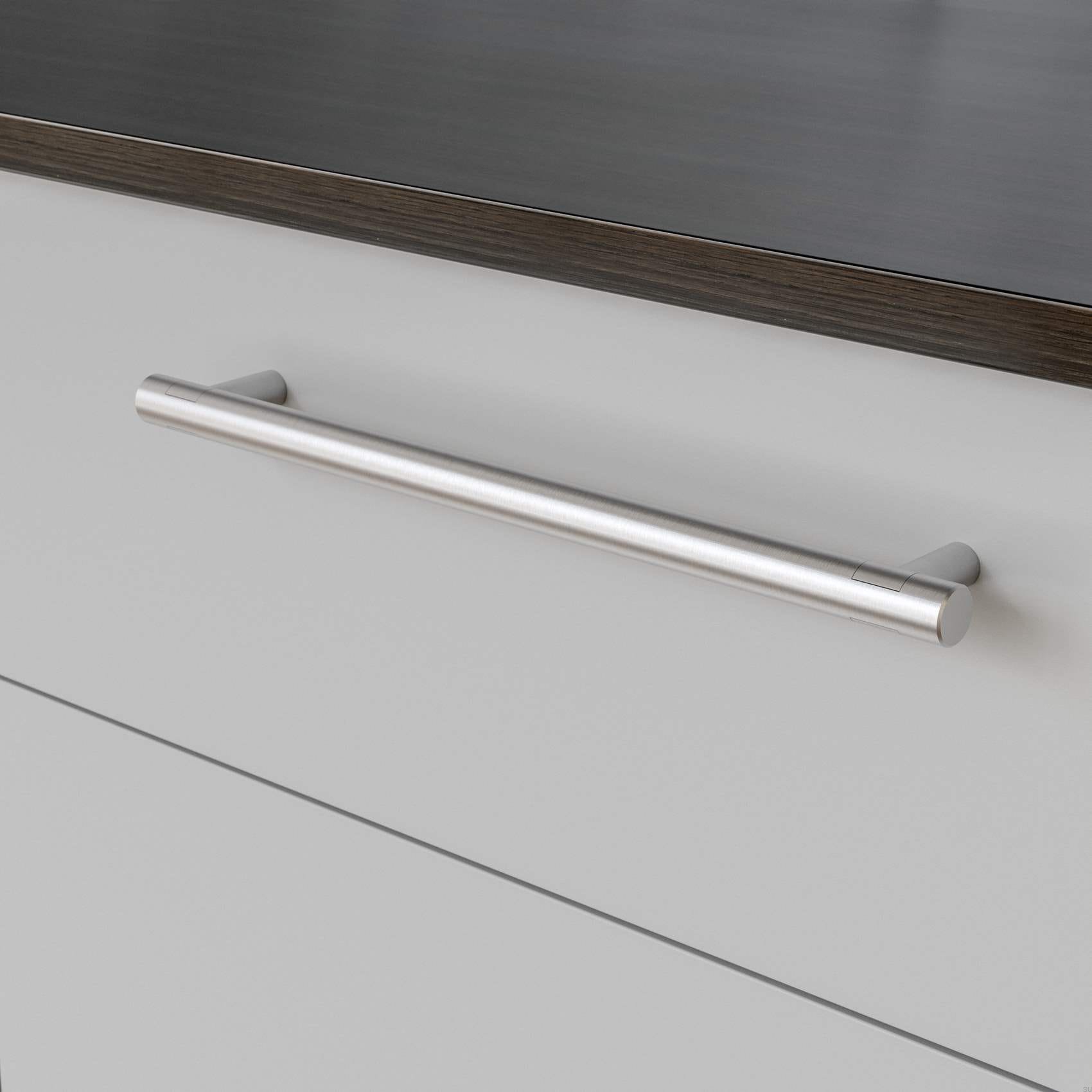 10200382--Uchwyt-meblowy-podłużny-Varberg-256-Srebrny-Szczotkowany-Theofils-Skandynawskie-Uchwyty_1