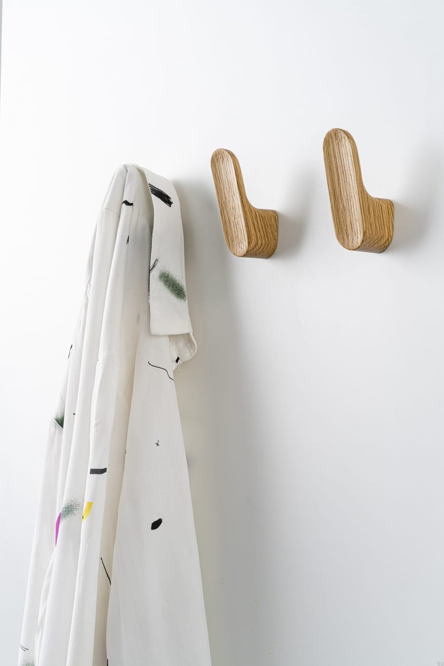 7018028W16EI--Wieszak-ścienny-Luv-Wood-Drewniany-Dębowy-Viefe-Skandynawskie-Uchwyty_2