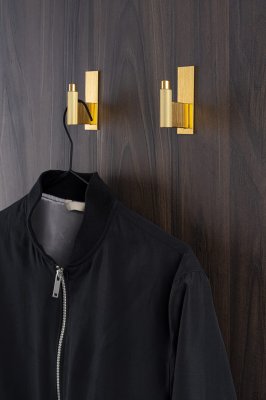 Wieszak ścienny z podkładką Arpa Plate Aluminiowy Srebrny Szczotkowany