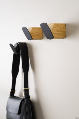 Wieszak ścienny Megg Drewniany Orzech Włoski z Szarym