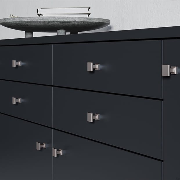 2506-20ZN21--Gałka-meblowa-2506-30-Srebrna-Szczotkowana-Siro-Skandynawskie-Uchwyty_5