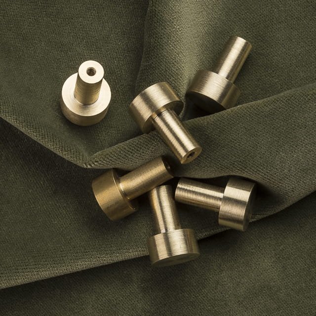 1.1.1--Gałka-meblowa-Luciola-20-Mosiężna-Szczotkowana-Nielakierowana-Plankton-Skandynaskie-Uchwyty_5