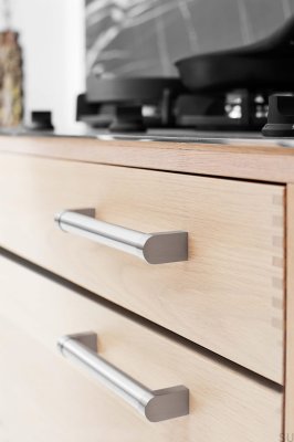 Uchwyt meblowy podłużny Big 320 Stalowy Srebrny