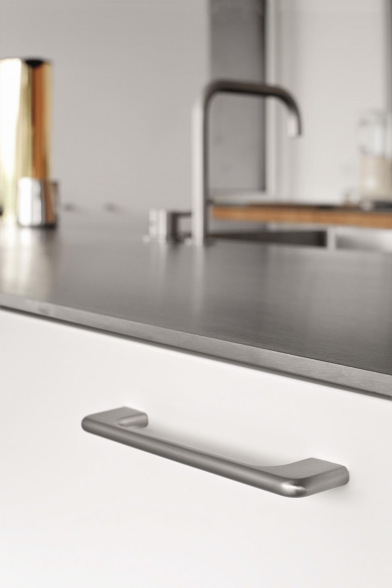 428120128160-66--Uchwyt-meblowy-podłużny-Doppia-128+160-Aluminiowy-Srebrny-Furnipart-Skandynawskie-Uchwyty_2