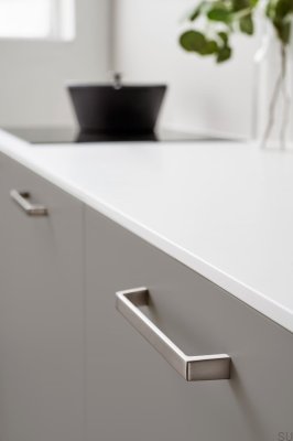 Uchwyt meblowy podłużny Seam 160 Aluminiowy Srebrny