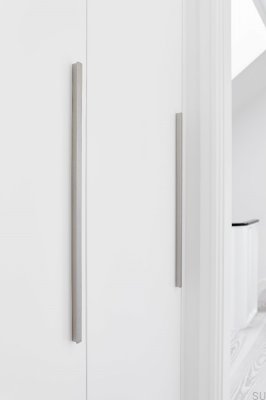 Uchwyt meblowy podłużny Elan 160+544 Aluminiowy Srebrny