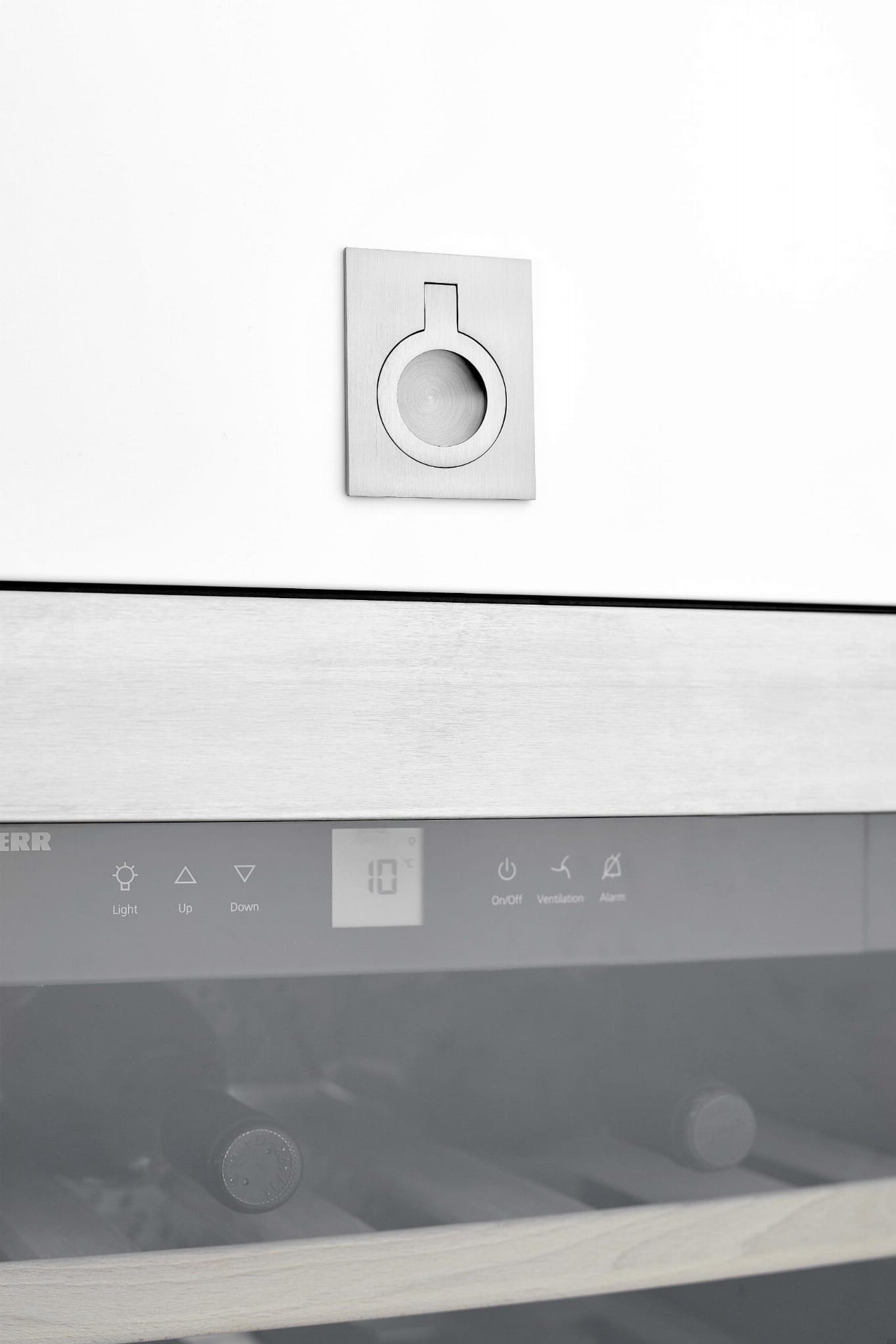 513660032-66--Uchwyt-meblowy-wpuszczany-Flush-32-Metalowy-Srebrny-Furnipart-Skandynawskie-Uchwyty_2