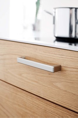 Uchwyt meblowy podłużny Fold 160 Metalowy Srebrny