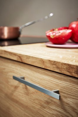 Uchwyt meblowy podłużny Transit 160 Metalowy Srebrny