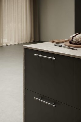 Uchwyt meblowy podłużny Bond 160 Metalowy Czarny Mat/Gun-Metal