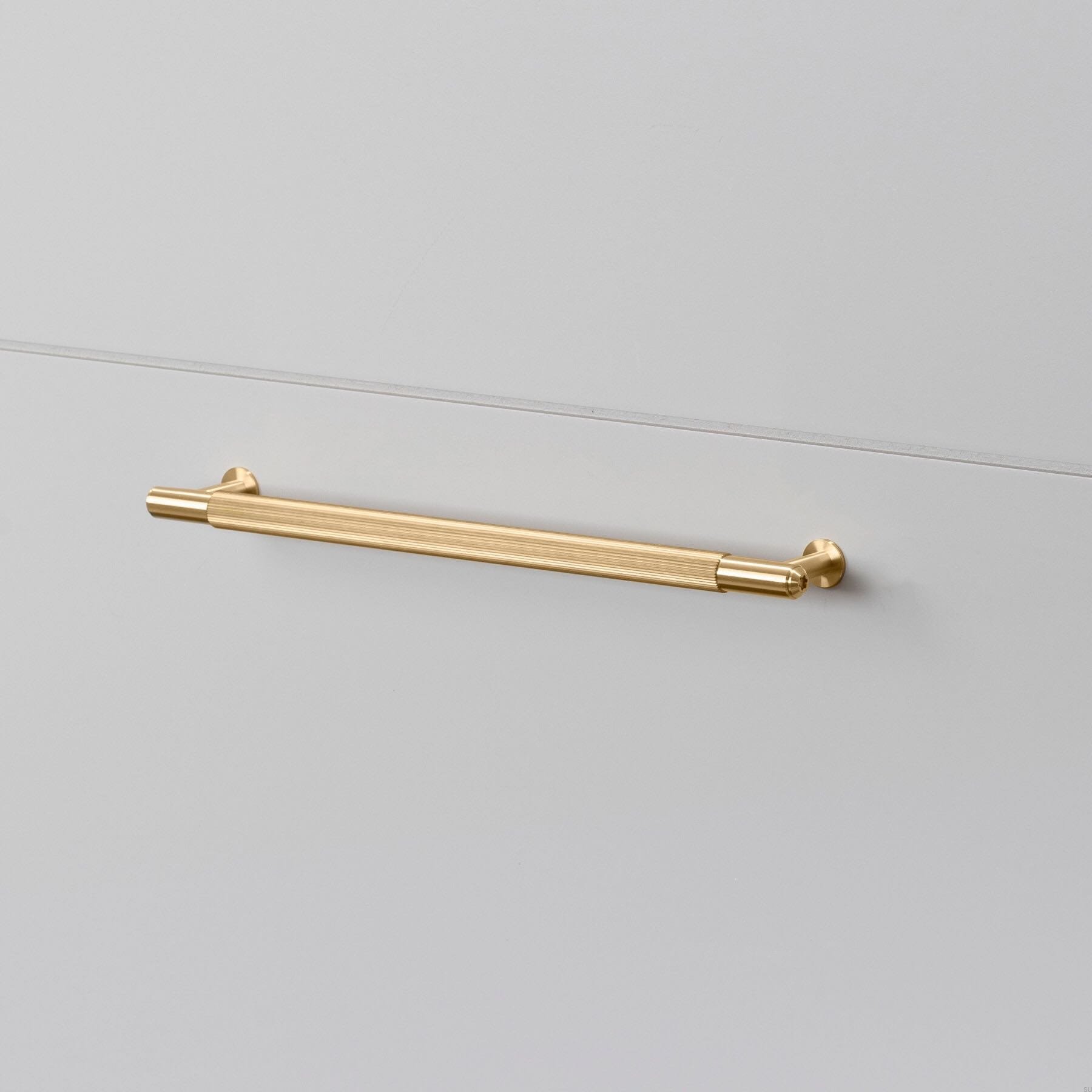 Zdjecie uchwytu meblowego Pull Bar Linear Medium