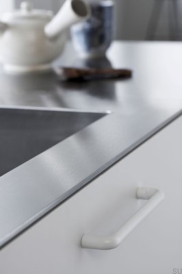 Uchwyt meblowy podłużny Carve 160 Metalowy Biały Mat