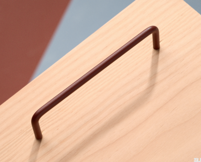 Uchwyt meblowy podłużny Thread 128 Metalowy Reddish Brown